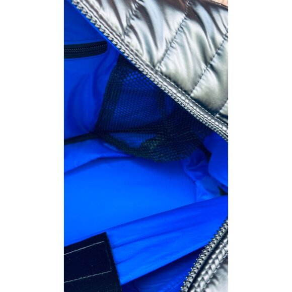 Think Royln Jr. Jetset Wingman Black Tote Bag With Zipper & Dual Handles - Picture 12 of 16